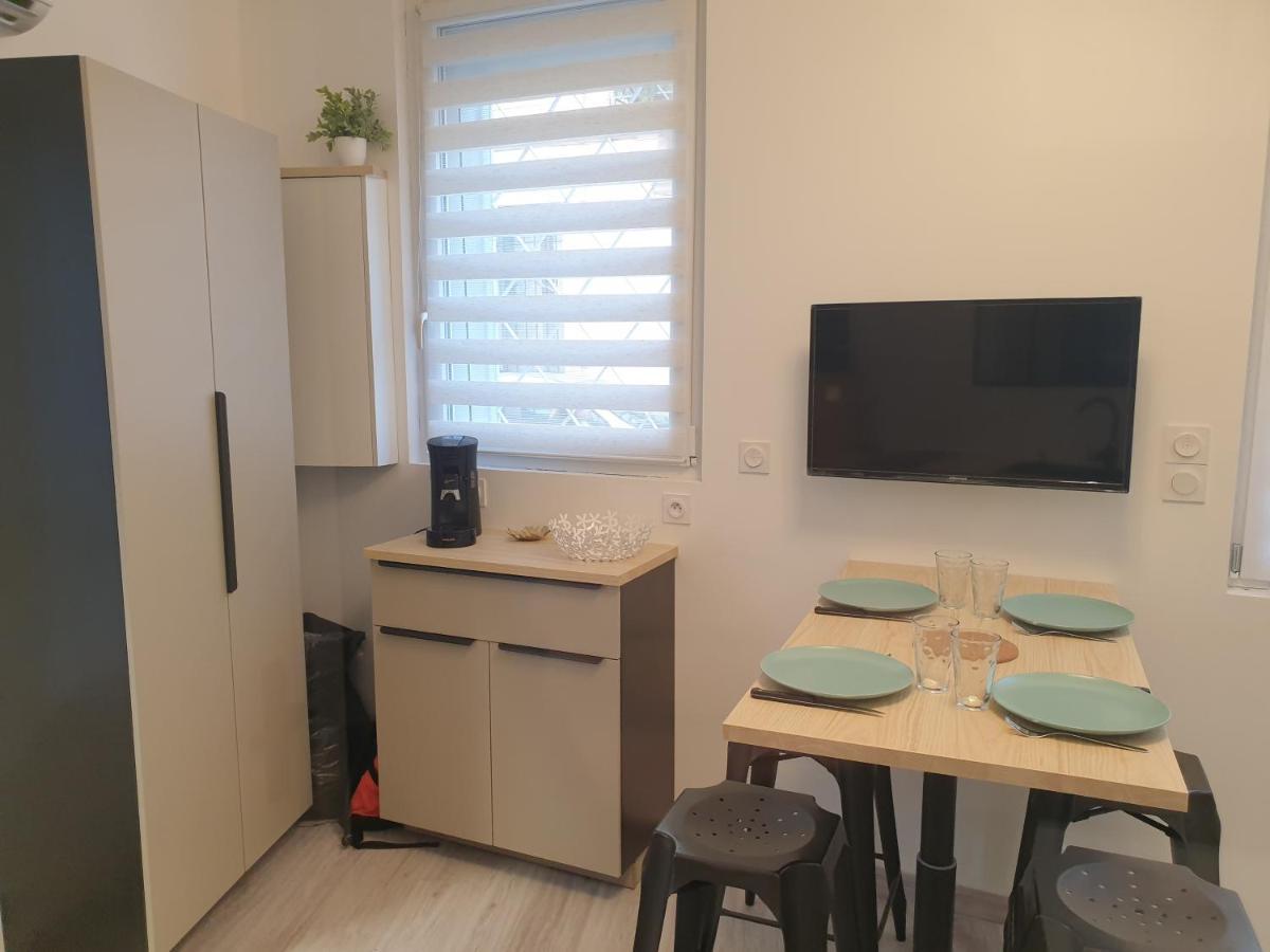 Mezza'Nimes Apartment Exterior photo
